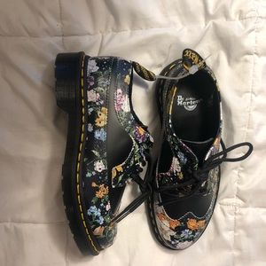 Floral doc martens